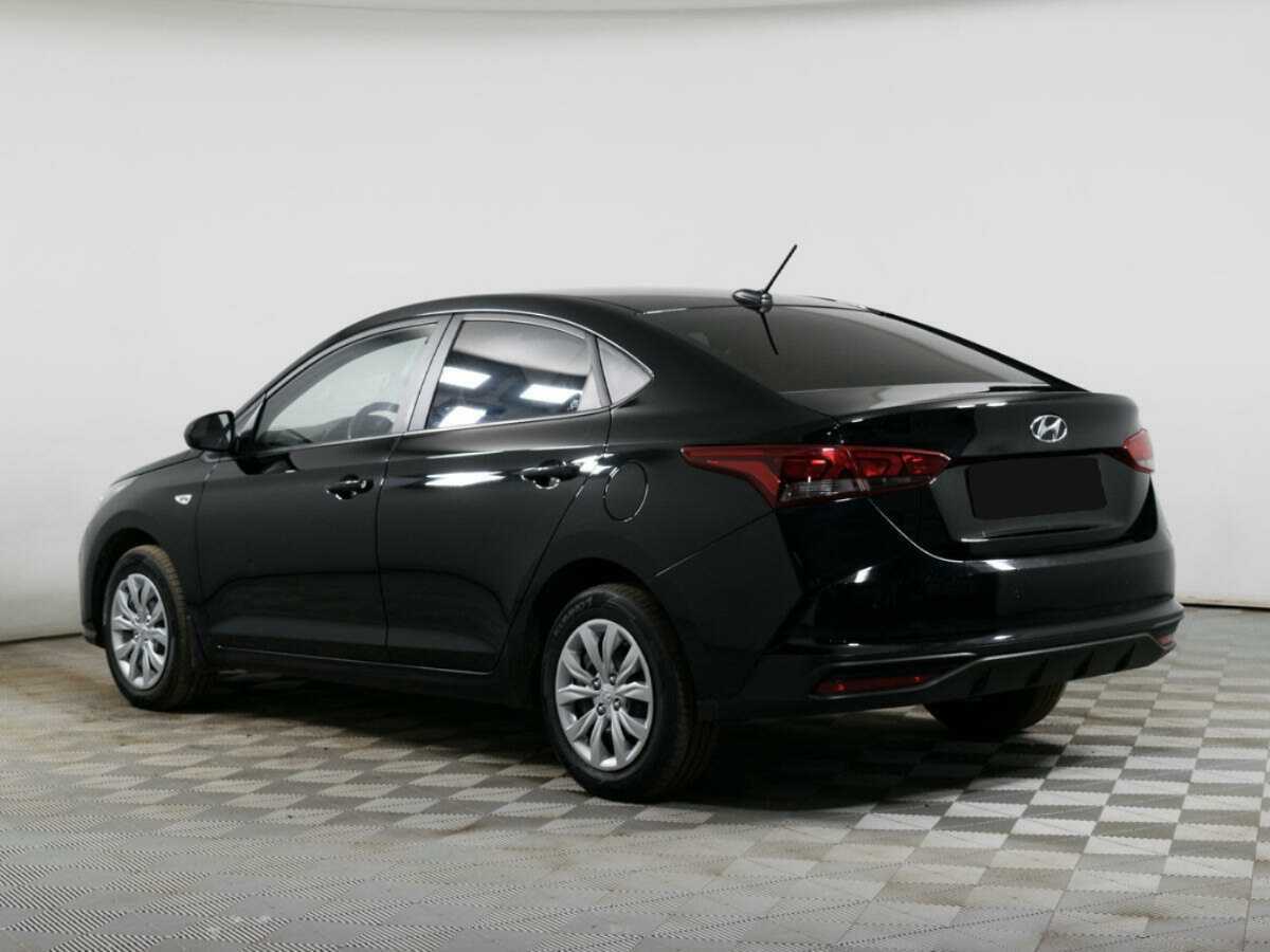 Hyundai Solaris с пробегом — 2021 год. Фото: #6