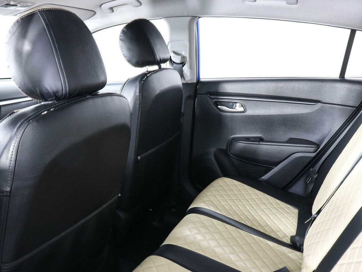 Kia Rio с пробегом — 2020 год. Фото: #11