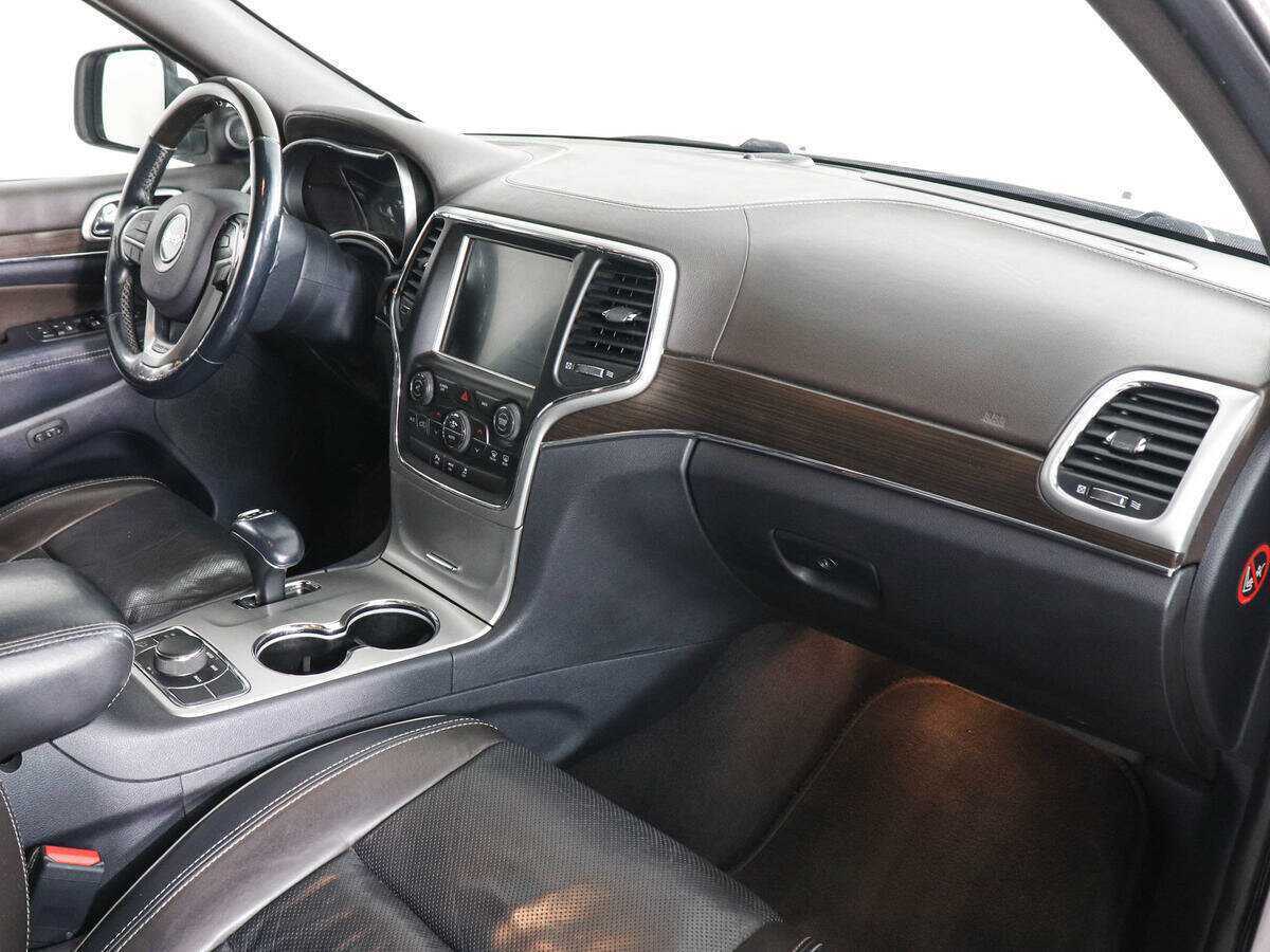 Jeep Grand Cherokee с пробегом — 2013 год. Фото: #9