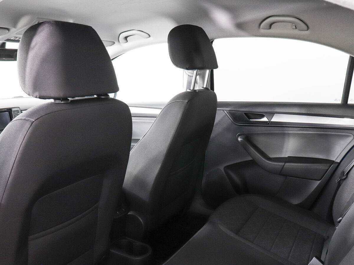 Volkswagen Polo с пробегом — 2021 год. Фото: #11