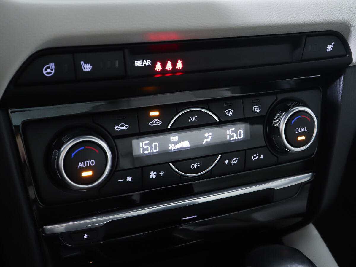 Mazda 6 с пробегом — 2016 год. Фото: #17