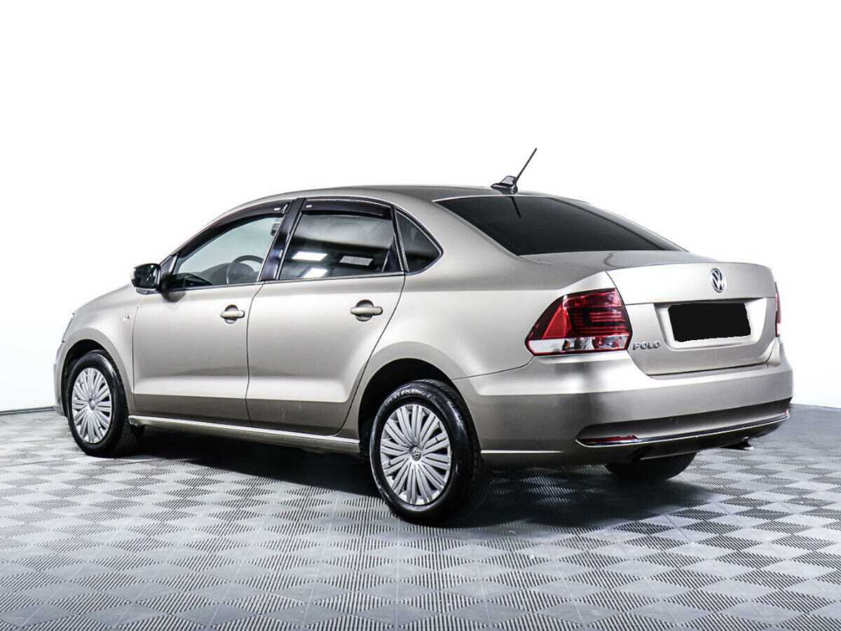 Volkswagen Polo с пробегом — 2017 год. Фото: #5