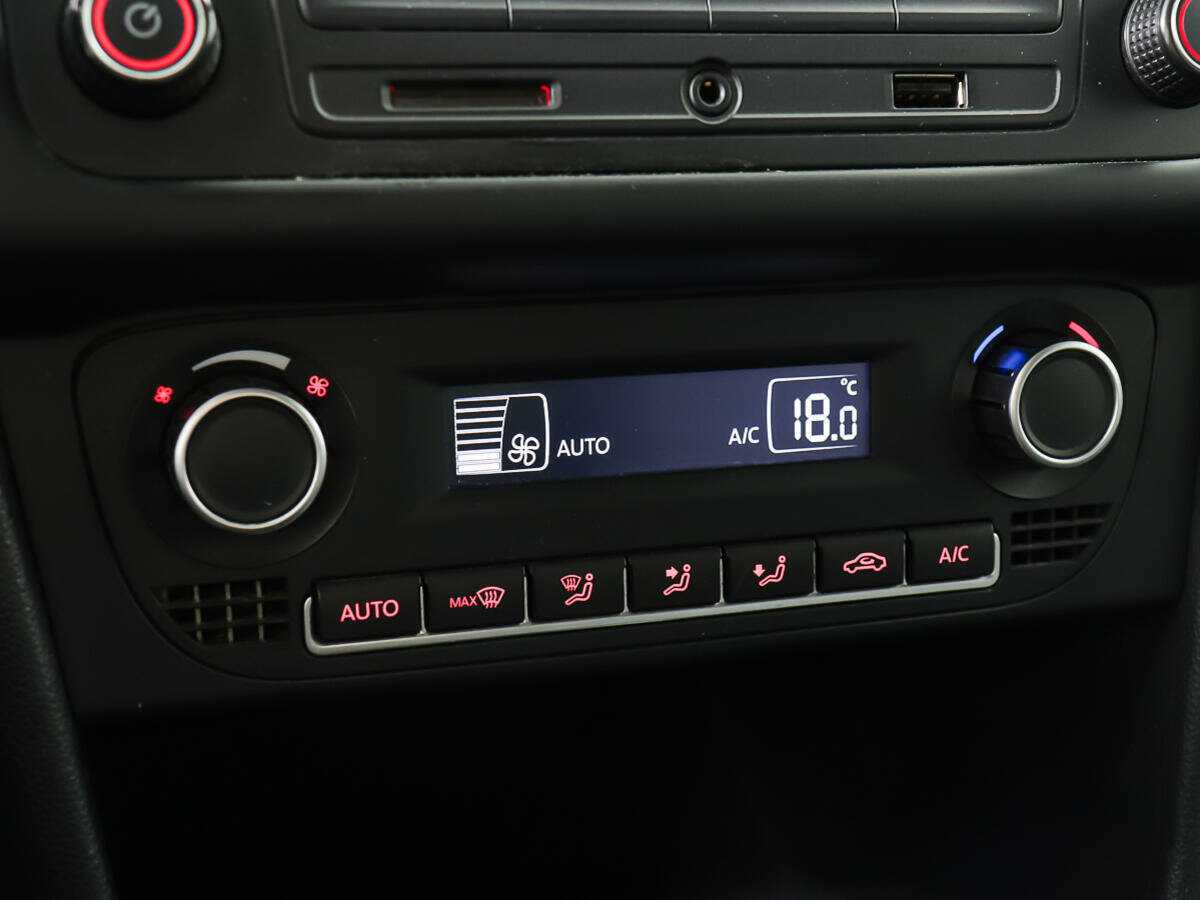 Volkswagen Polo с пробегом — 2017 год. Фото: #15