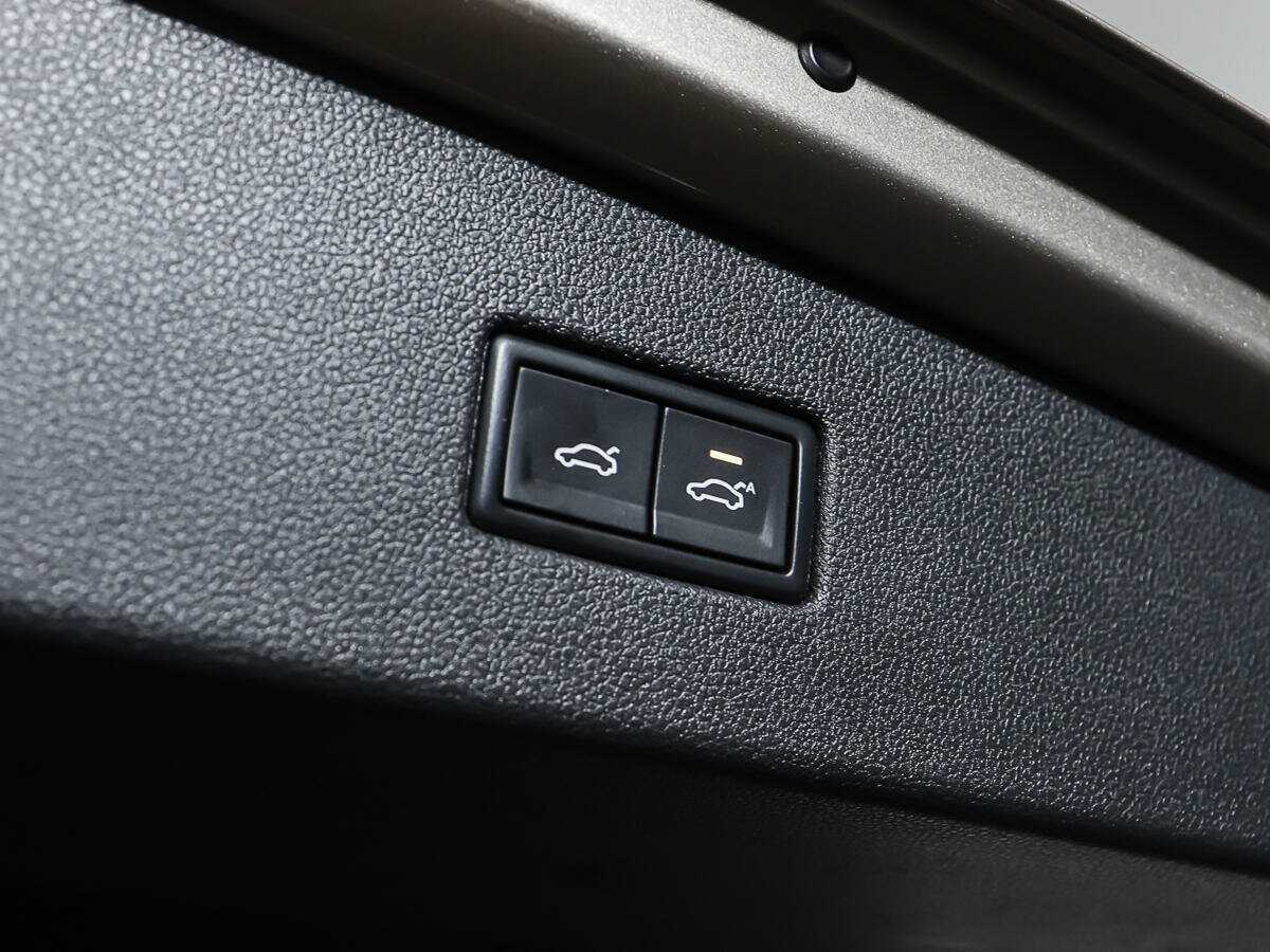 Volkswagen Tiguan с пробегом — 2017 год. Фото: #17