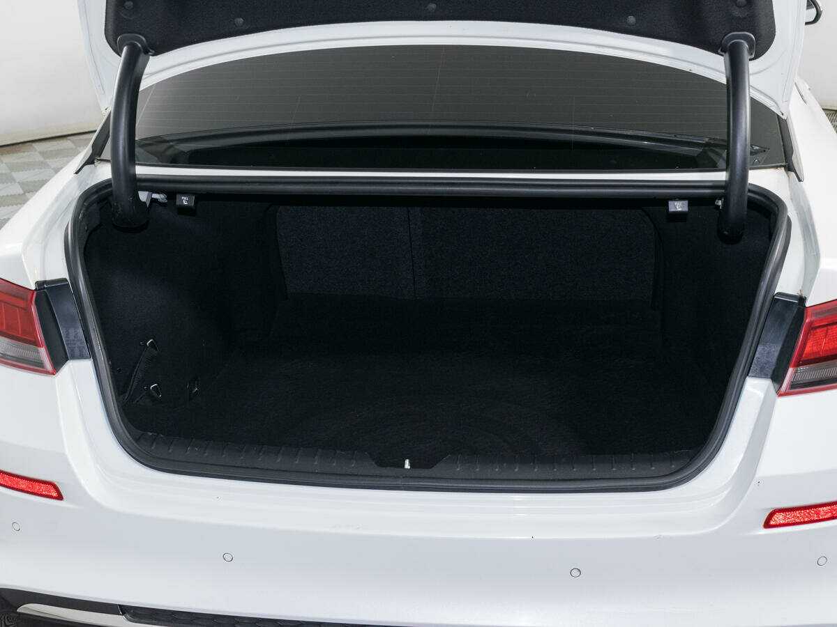 Kia Optima с пробегом — 2018 год. Фото: #6