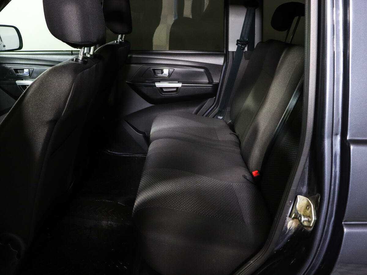 УАЗ Patriot с пробегом — 2018 год. Фото: #7