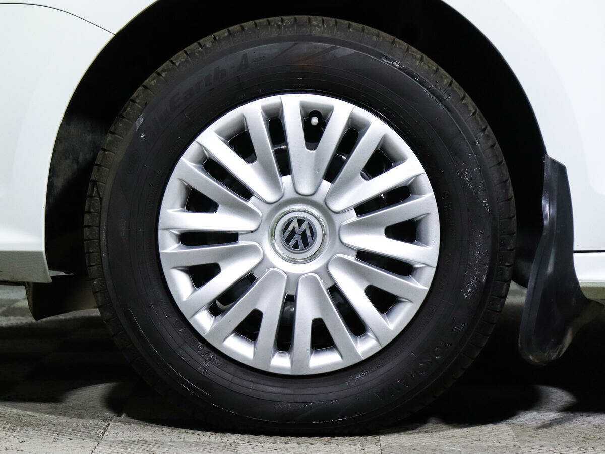 Volkswagen Jetta с пробегом — 2017 год. Фото: #12