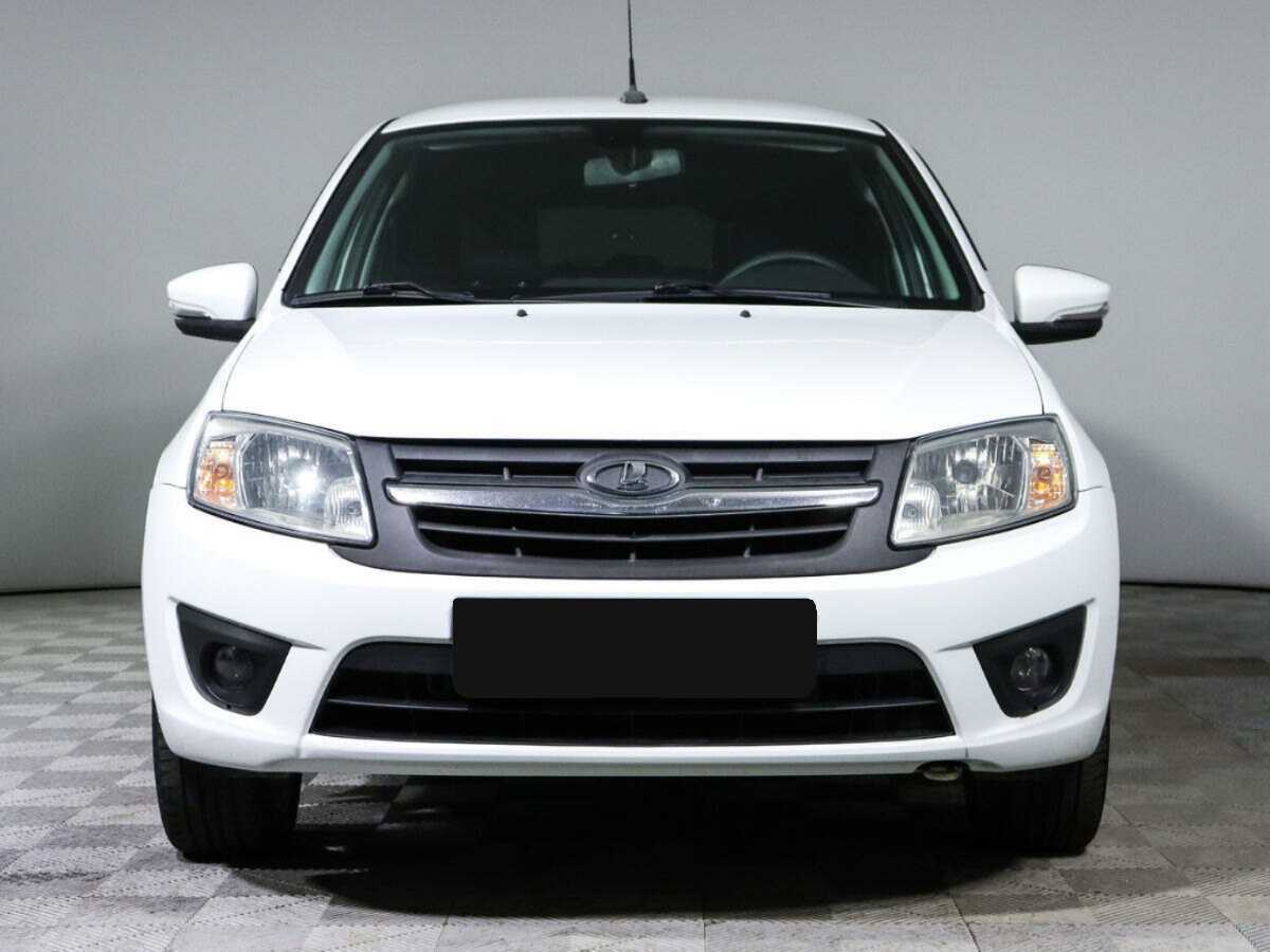 Lada (ВАЗ) Granta с пробегом — 2016 год. Фото: #1