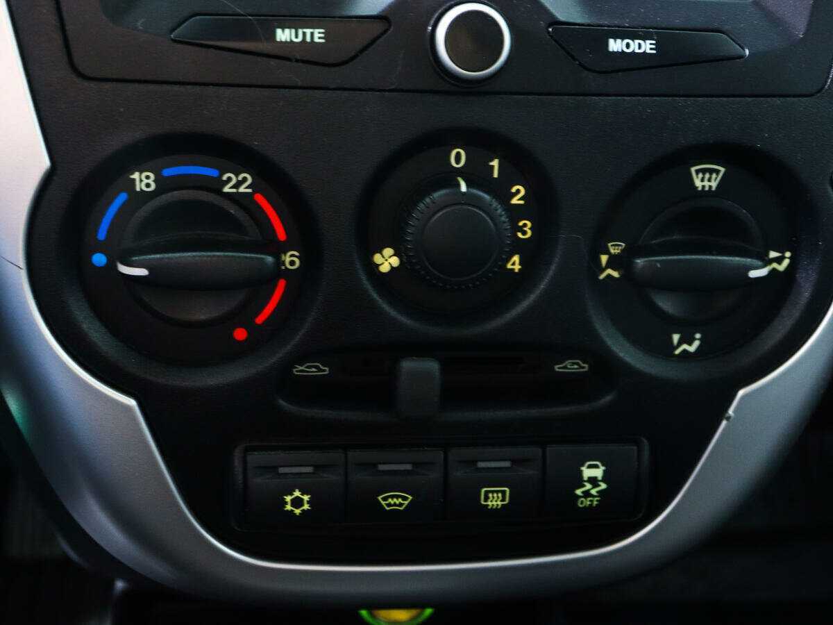 Lada (ВАЗ) Granta с пробегом — 2016 год. Фото: #12