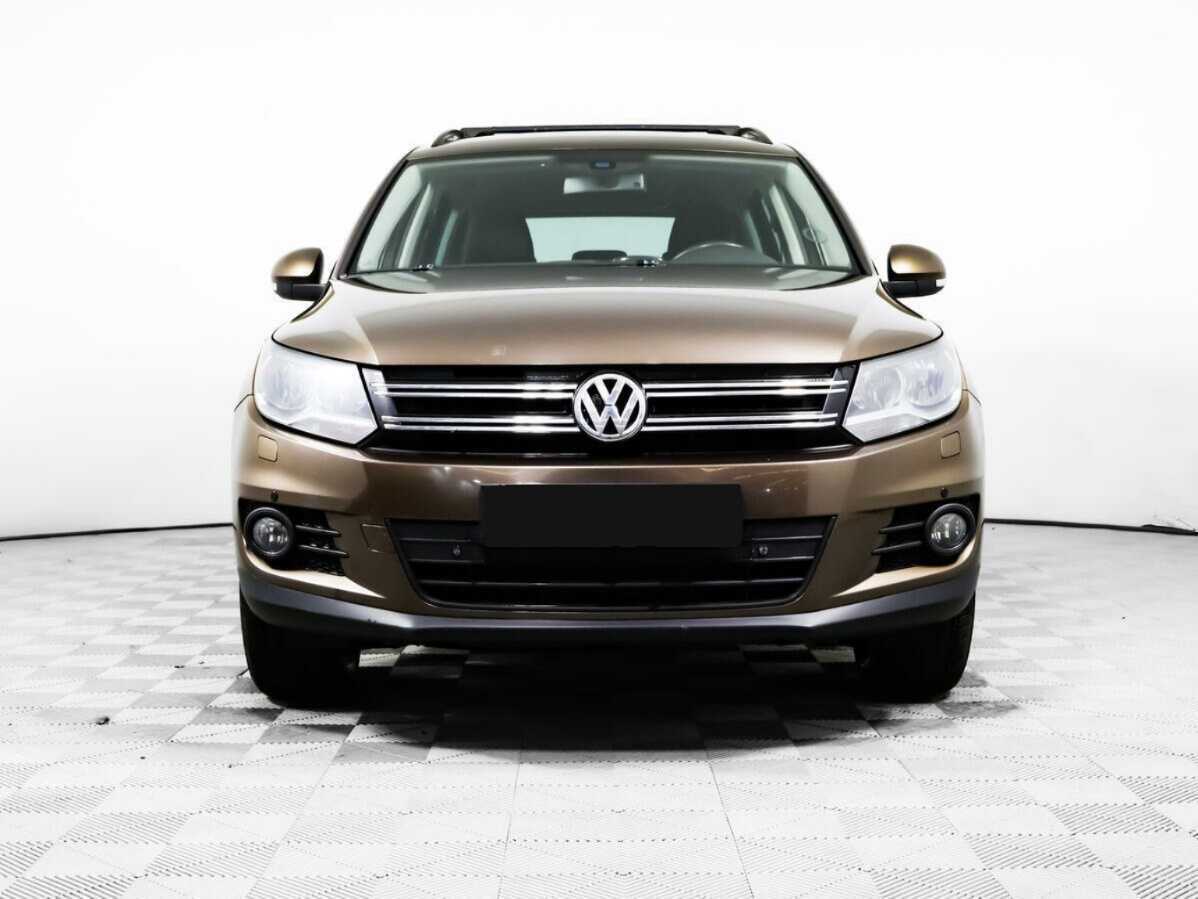 Volkswagen Tiguan с пробегом — 2015 год. Фото: #1