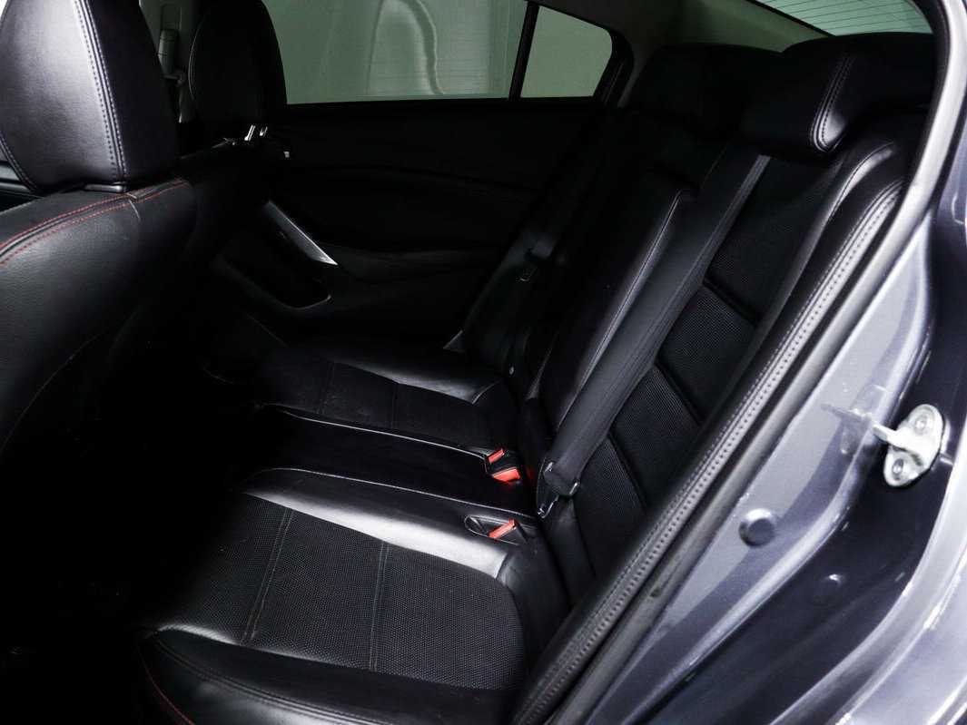 Mazda 6 с пробегом — 2013 год. Фото: #11