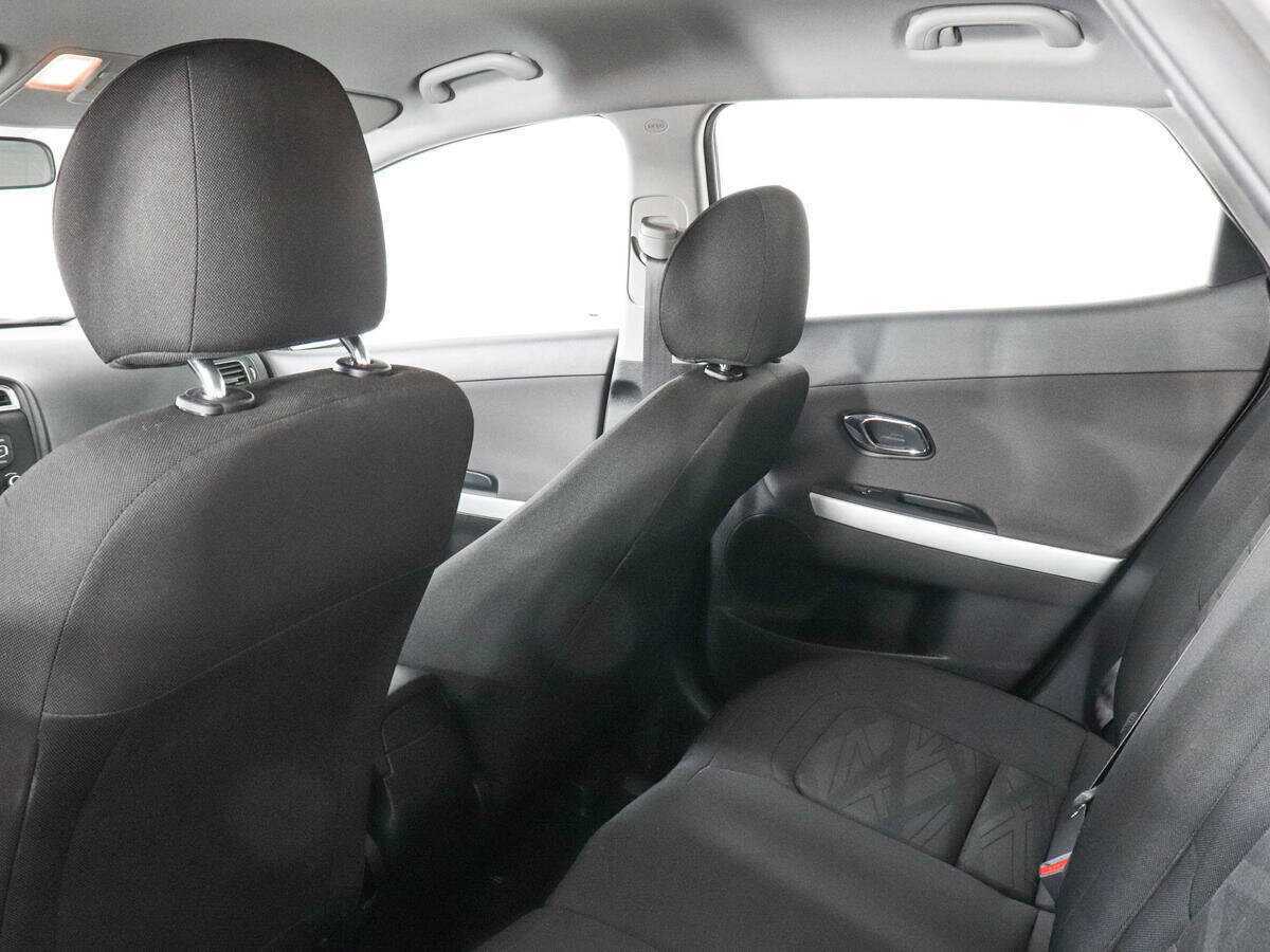 Kia Ceed с пробегом — 2016 год. Фото: #11