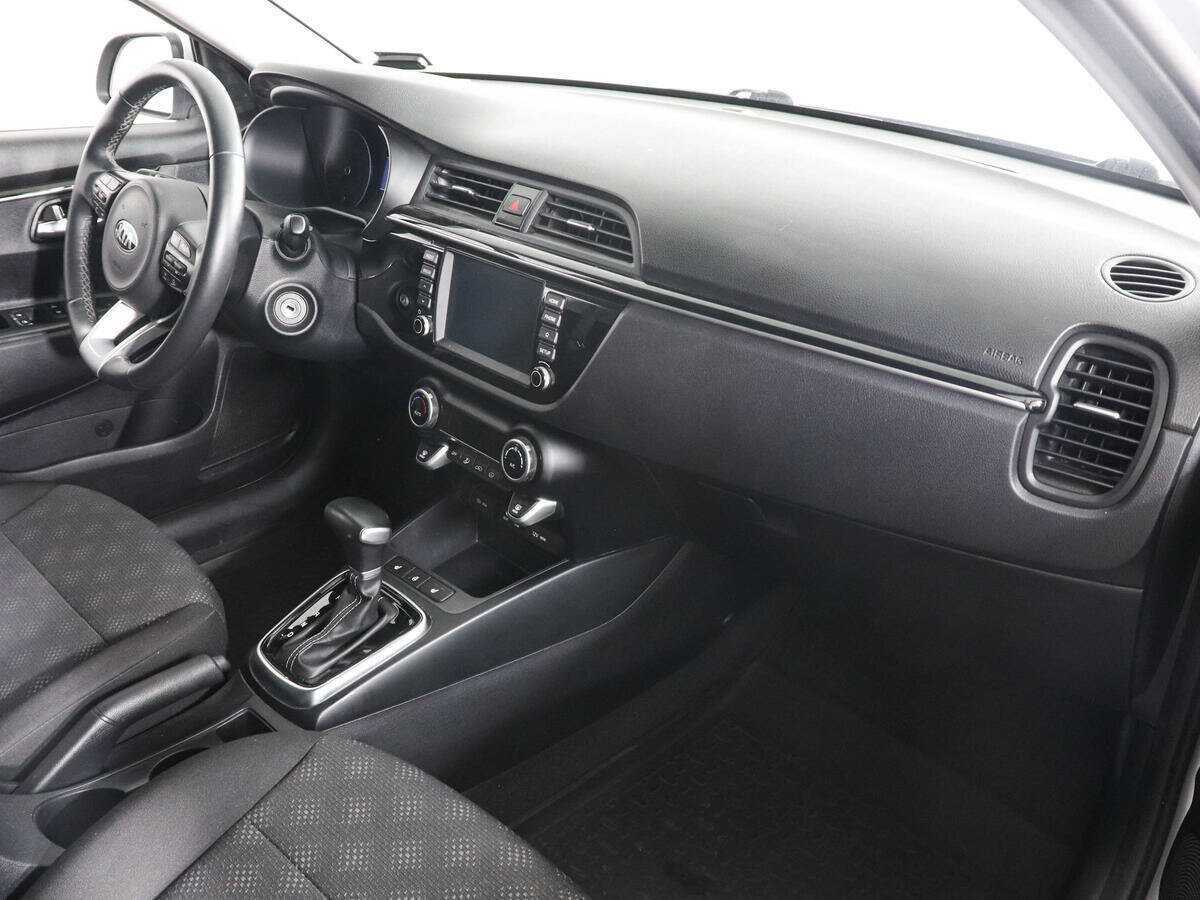 Kia Rio с пробегом — 2019 год. Фото: #9