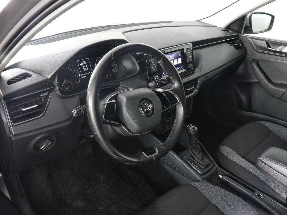 Skoda Rapid с пробегом — 2020 год. Фото: #8