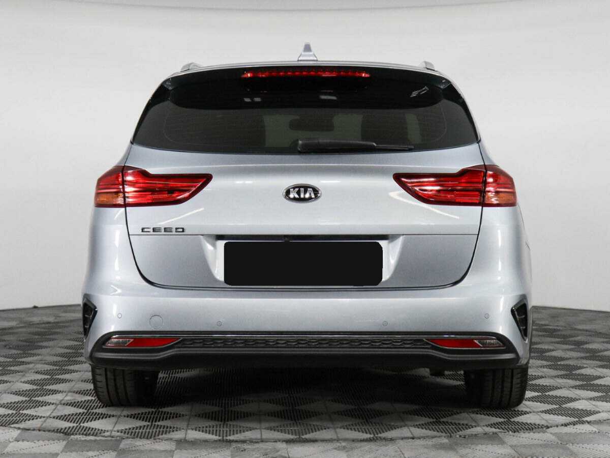 Kia Ceed с пробегом — 2021 год. Фото: #5