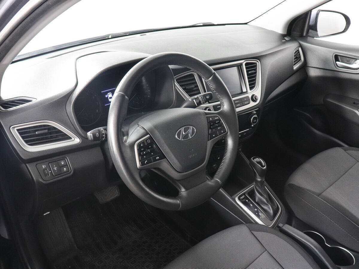 Hyundai Solaris с пробегом — 2019 год. Фото: #8