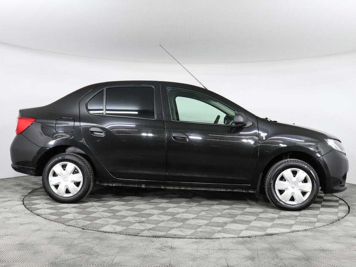 Renault Logan с пробегом — 2016 год. Фото: #3