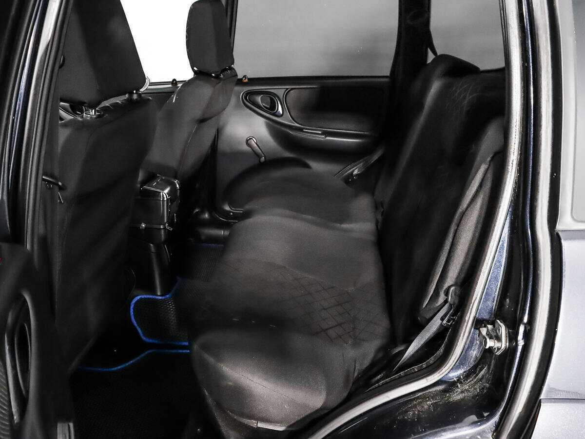 Chevrolet Niva с пробегом — 2016 год. Фото: #9