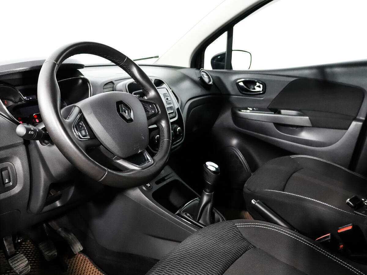 Renault Kaptur с пробегом — 2018 год. Фото: #8