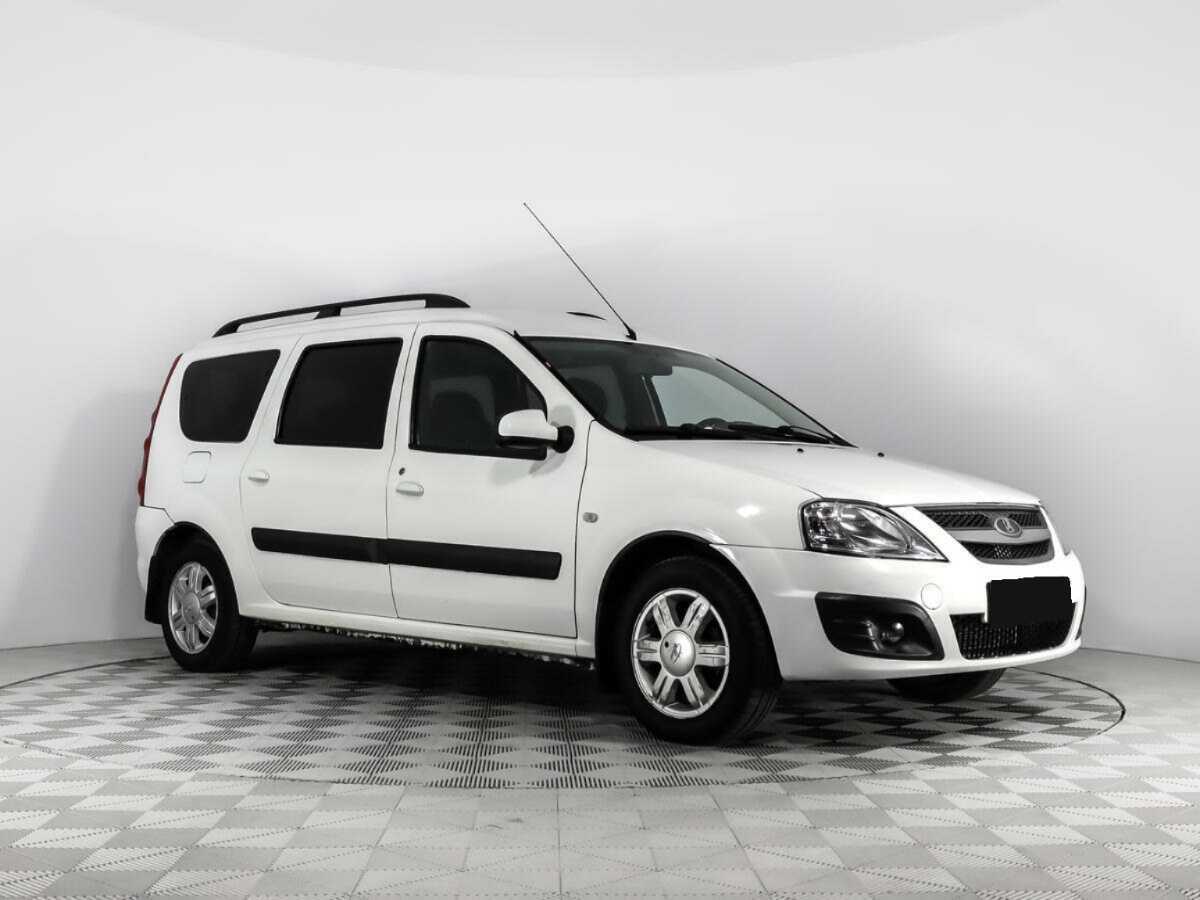 Lada (ВАЗ) Largus с пробегом — 2014 год. Фото: #2