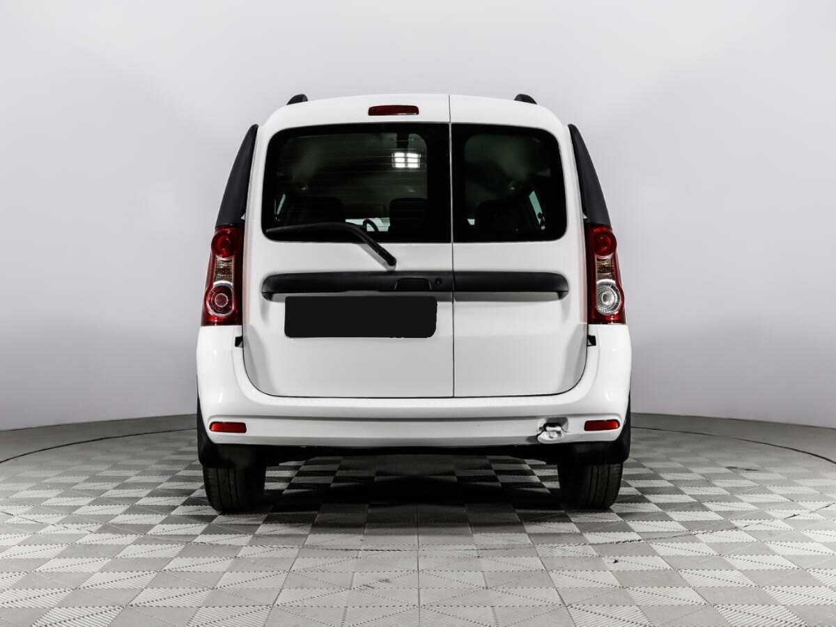 Lada (ВАЗ) Largus с пробегом — 2021 год. Фото: #4