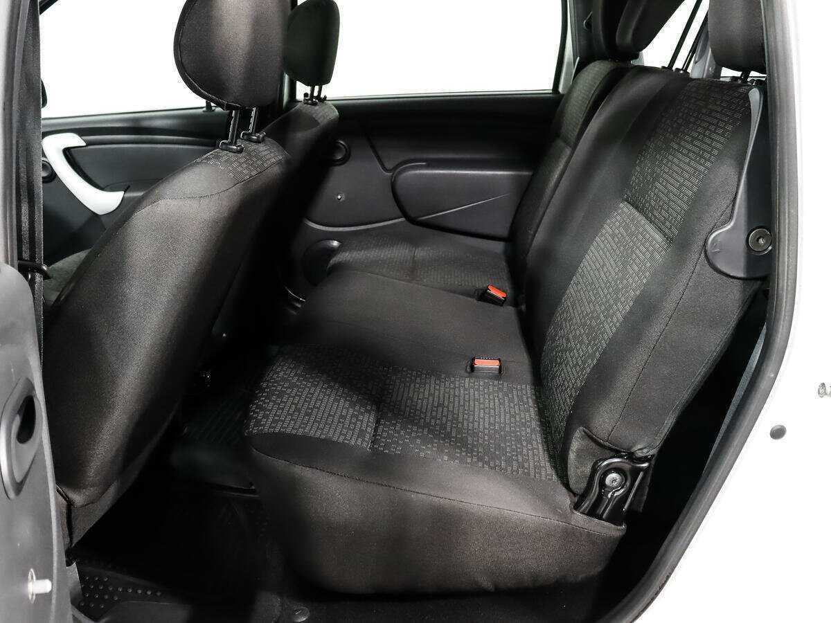 Lada (ВАЗ) Largus с пробегом — 2021 год. Фото: #8