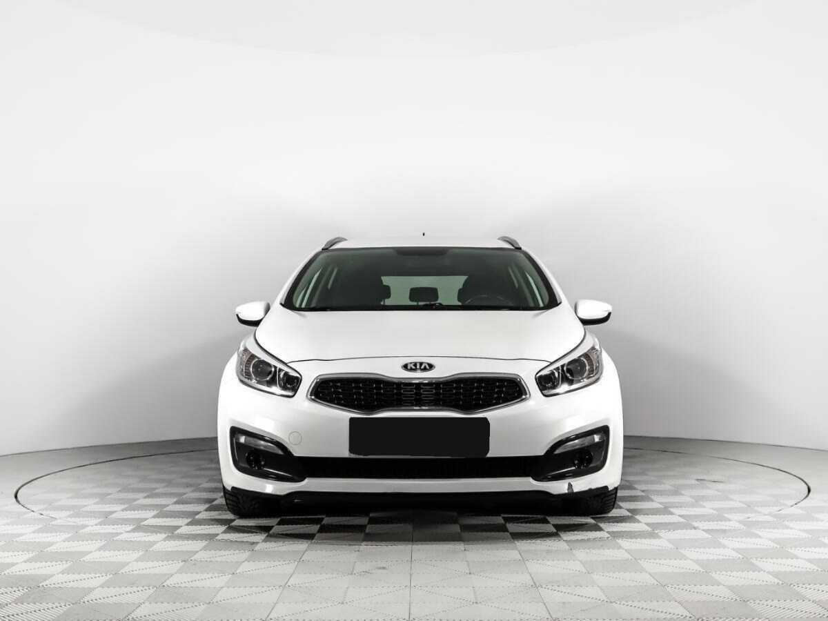 Kia Ceed с пробегом — 2016 год. Фото: #1