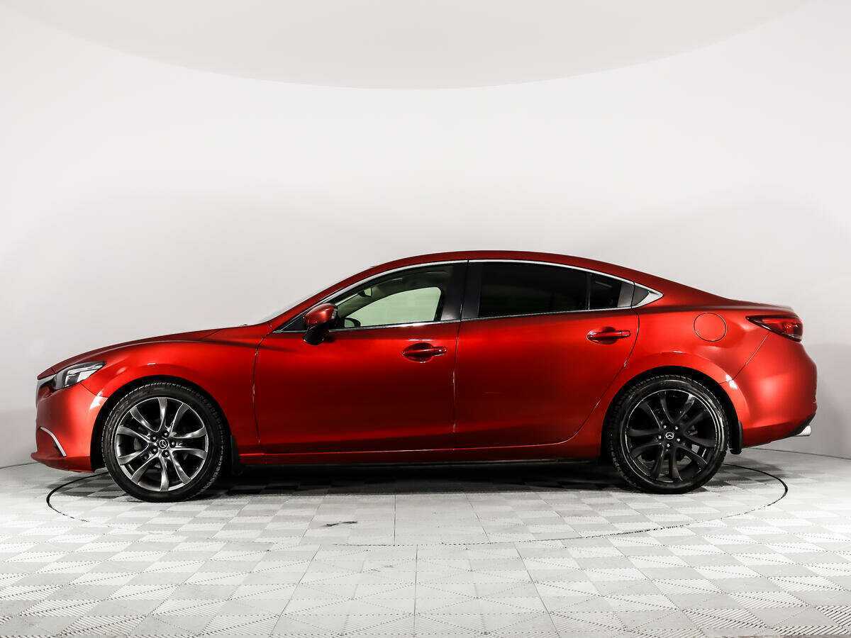 Mazda 6 с пробегом — 2015 год. Фото: #7