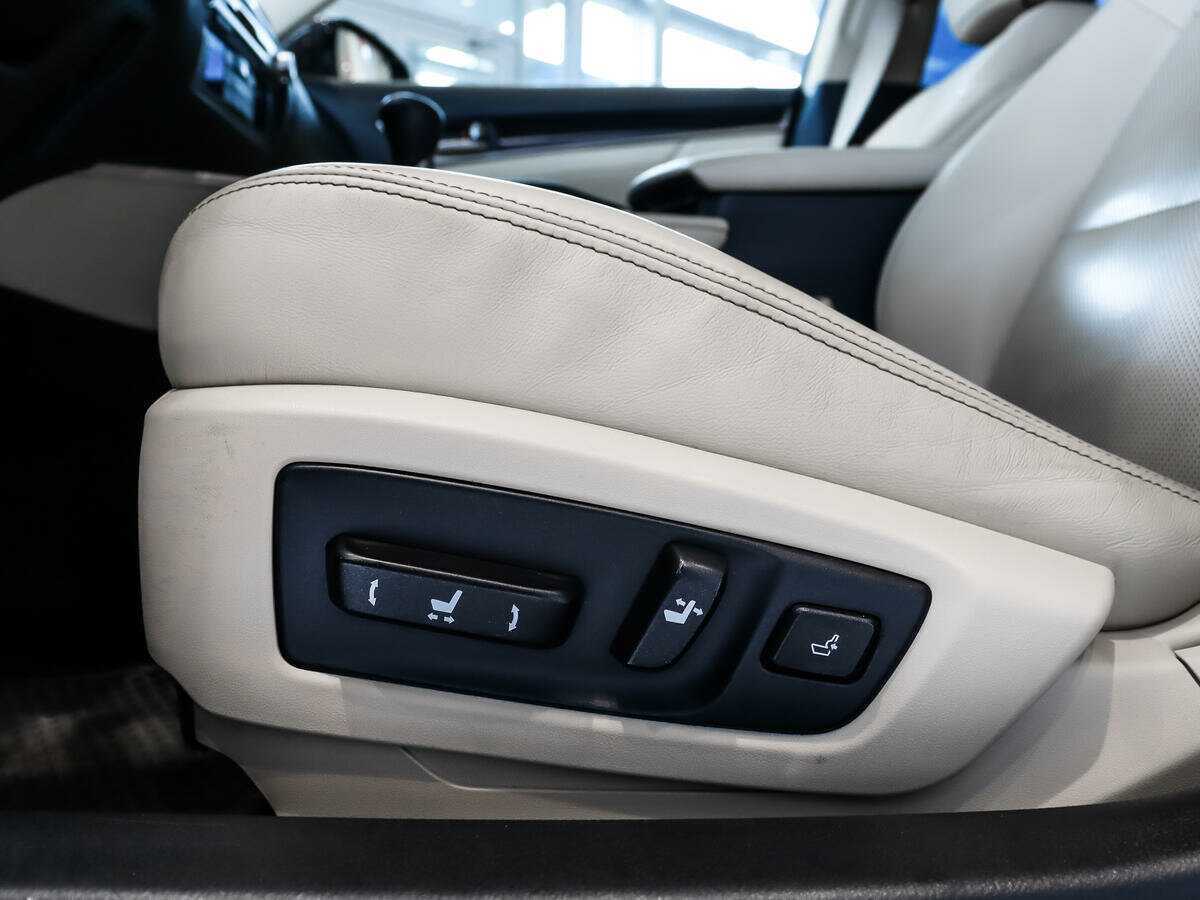 Lexus GS с пробегом — 2014 год. Фото: #9