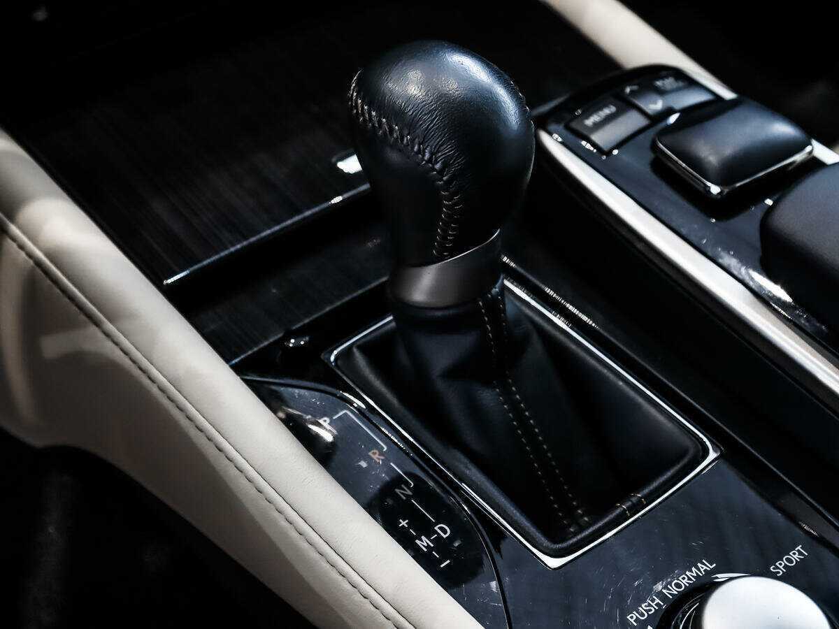 Lexus GS с пробегом — 2014 год. Фото: #10