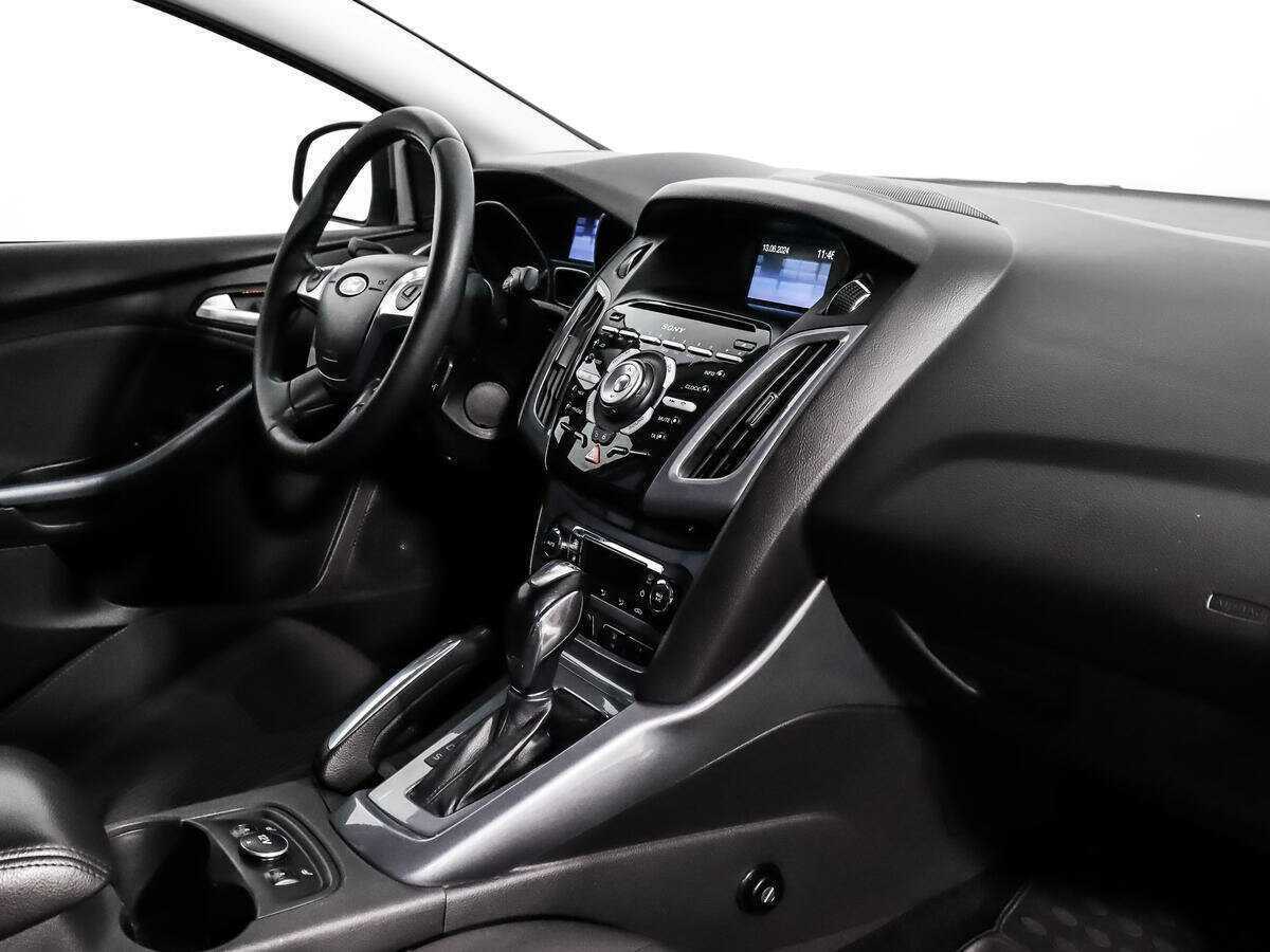 Ford Focus с пробегом — 2012 год. Фото: #8