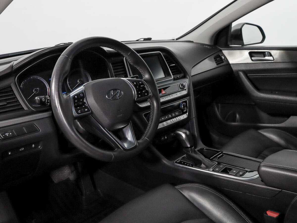 Hyundai Sonata с пробегом — 2017 год. Фото: #8