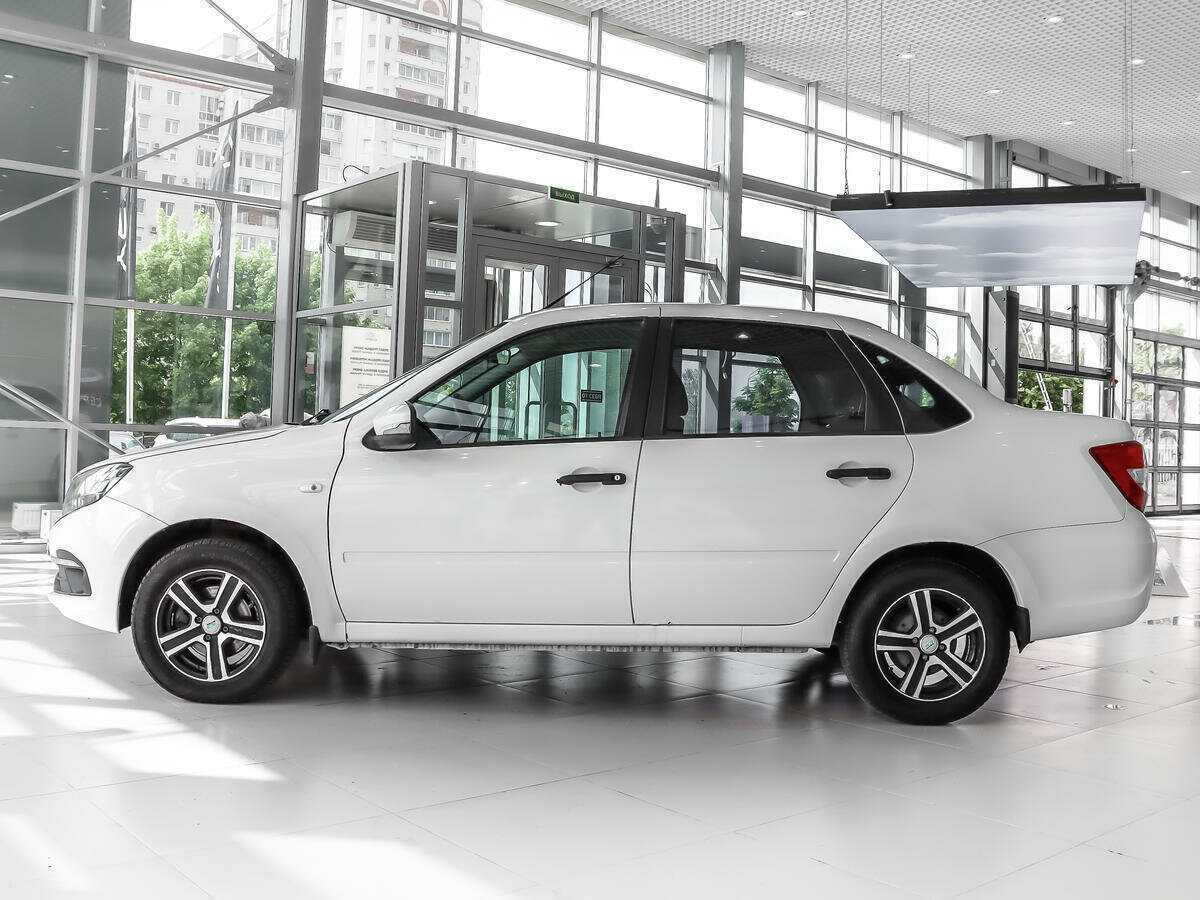 Lada (ВАЗ) Granta с пробегом — 2019 год. Фото: #7