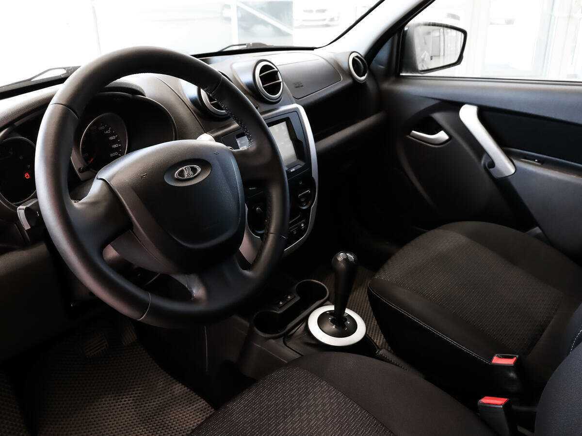 Lada (ВАЗ) Granta с пробегом — 2016 год. Фото: #8