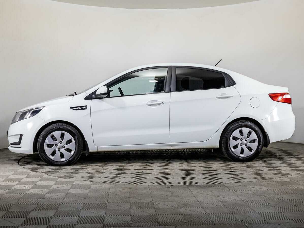 Kia Rio с пробегом — 2014 год. Фото: #7