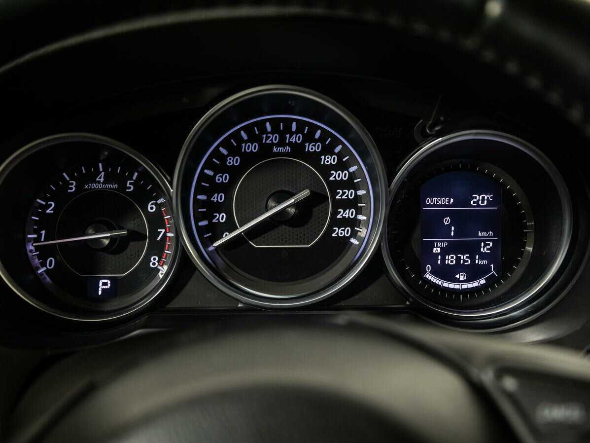 Mazda 6 с пробегом — 2013 год. Фото: #11