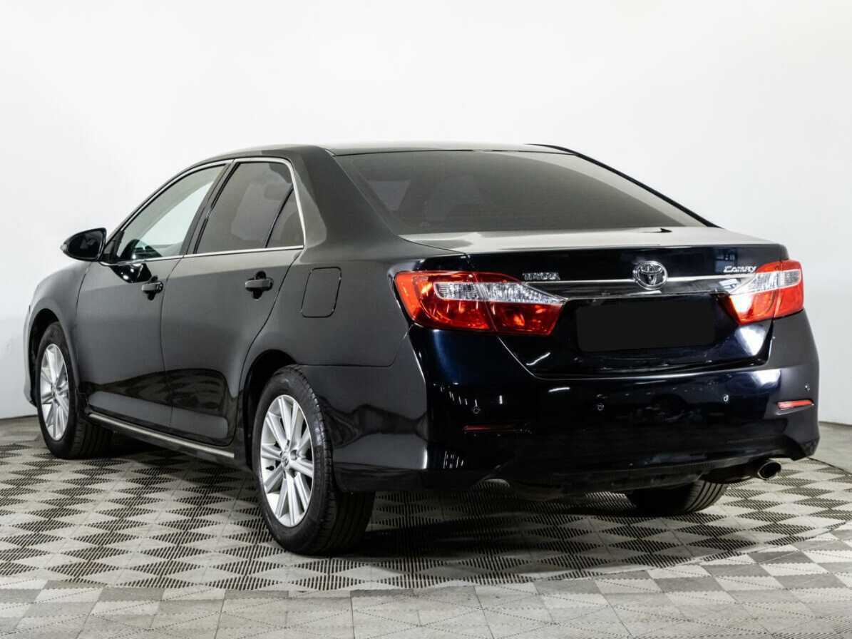 Toyota Camry с пробегом — 2014 год. Фото: #5