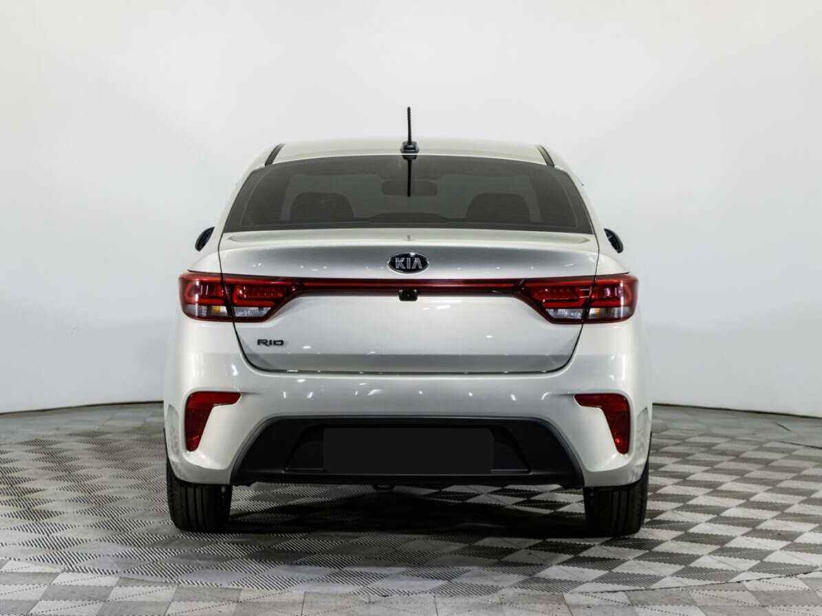 Kia Rio с пробегом — 2019 год. Фото: #5