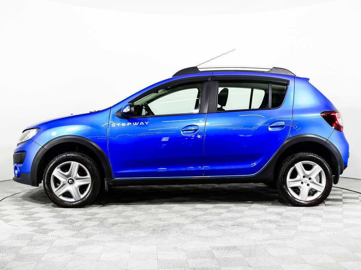 Renault Sandero с пробегом — 2018 год. Фото: #7