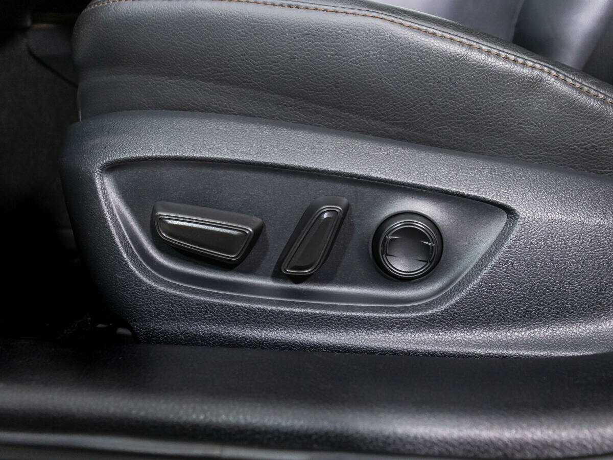 Toyota Camry с пробегом — 2020 год. Фото: #21