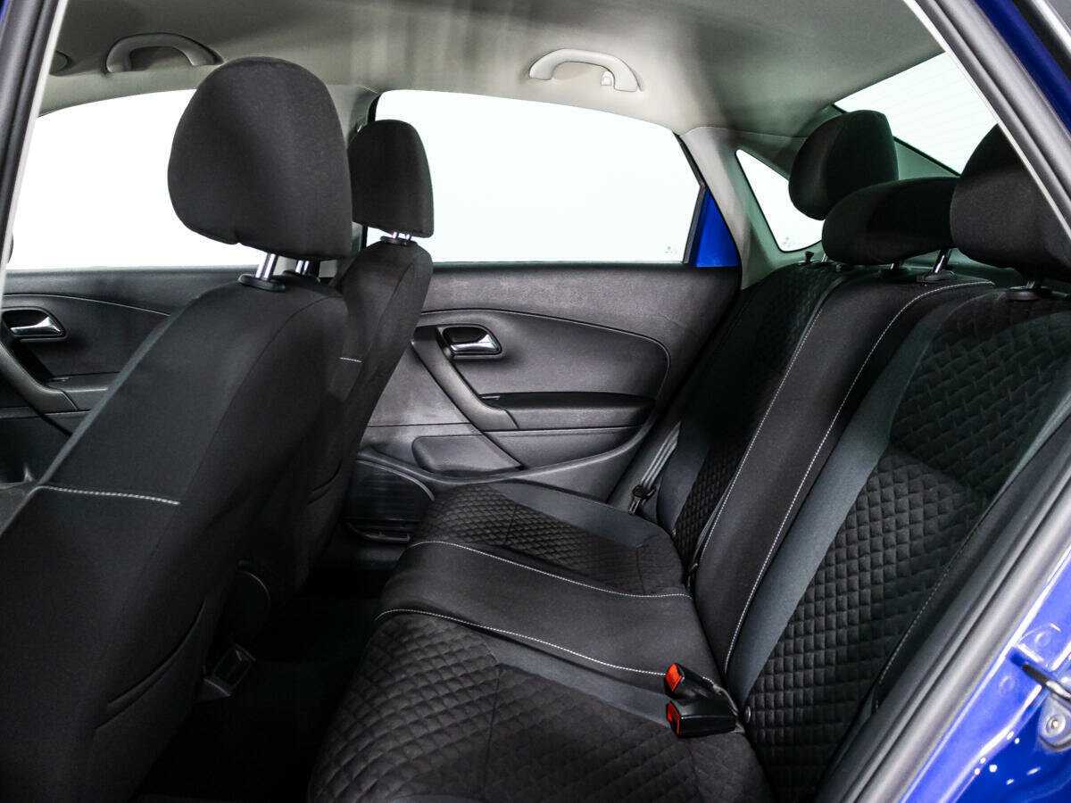 Volkswagen Polo с пробегом — 2018 год. Фото: #9