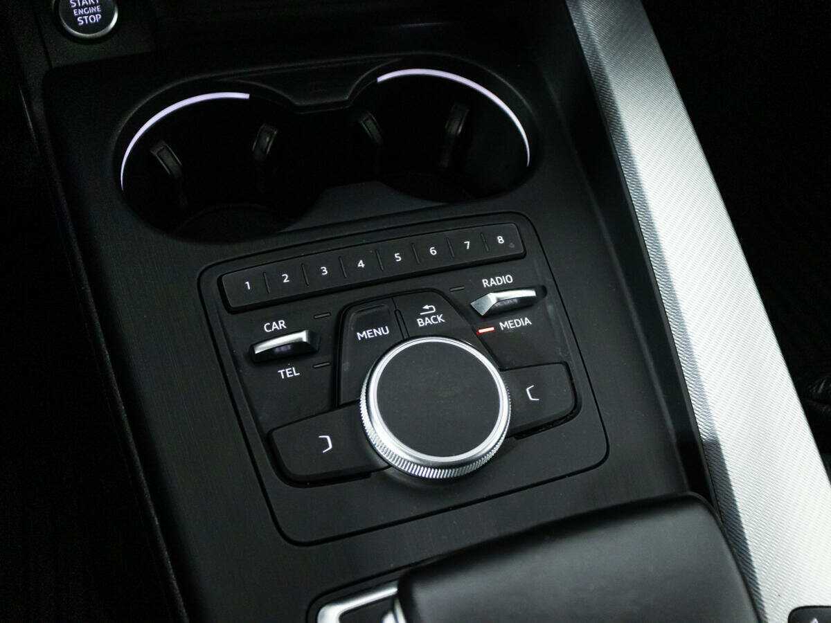 Audi A4 с пробегом — 2016 год. Фото: #15