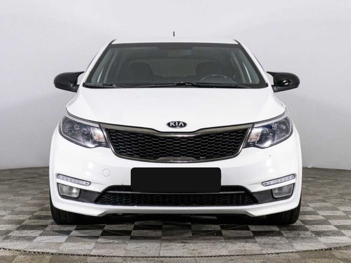 Kia Rio с пробегом — 2016 год. Фото: #1