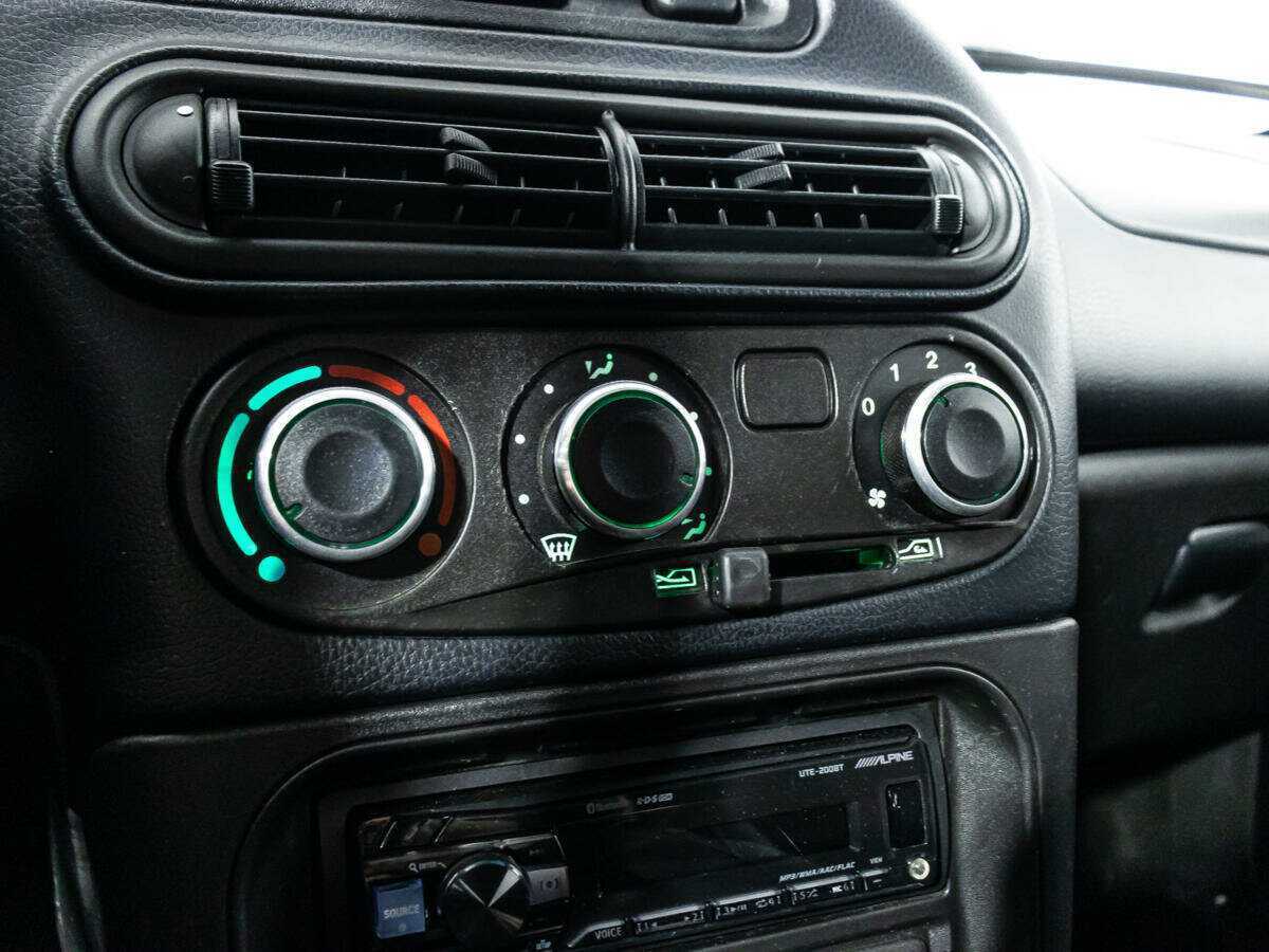 Lada (ВАЗ) Niva с пробегом — 2021 год. Фото: #14