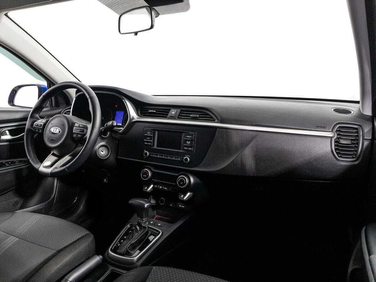 Kia Rio с пробегом — 2020 год. Фото: #8