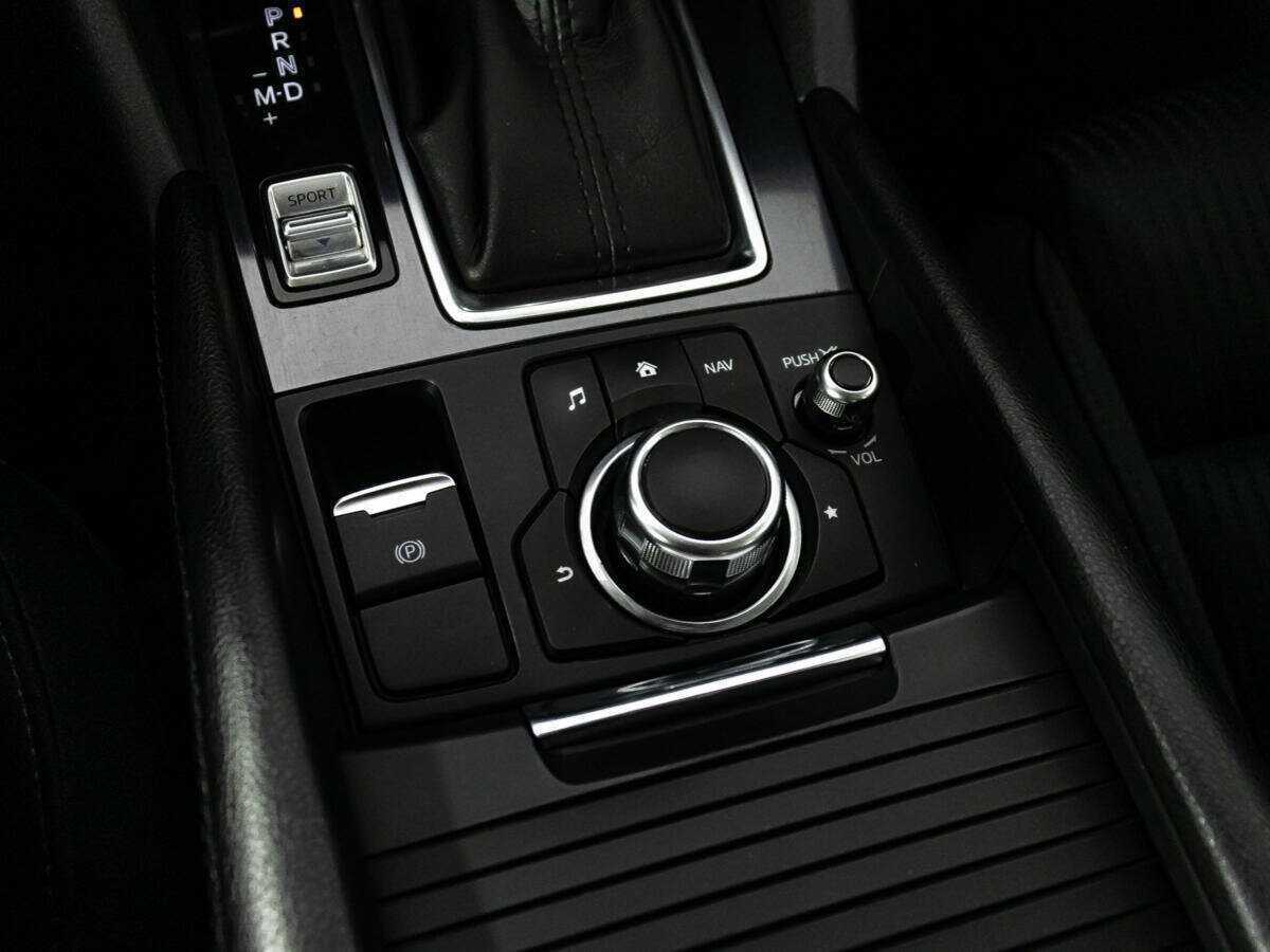 Mazda 6 с пробегом — 2017 год. Фото: #15