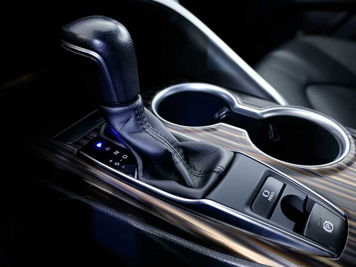 Toyota Camry с пробегом — 2020 год. Фото: #15