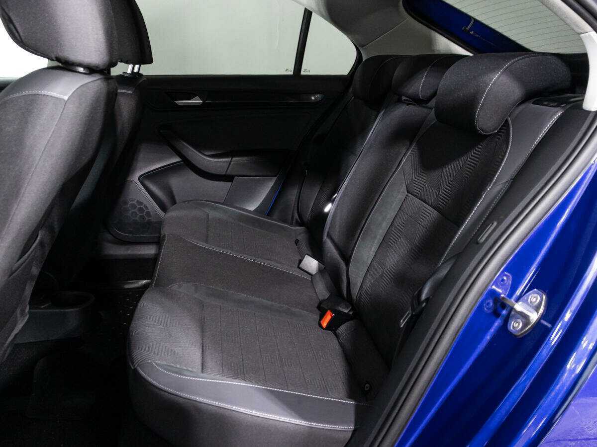 Volkswagen Polo с пробегом — 2021 год. Фото: #9