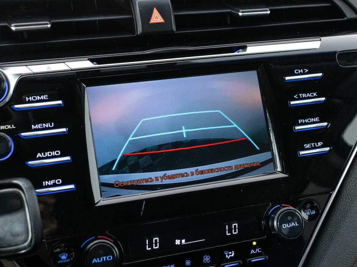 Toyota Camry с пробегом — 2019 год. Фото: #14