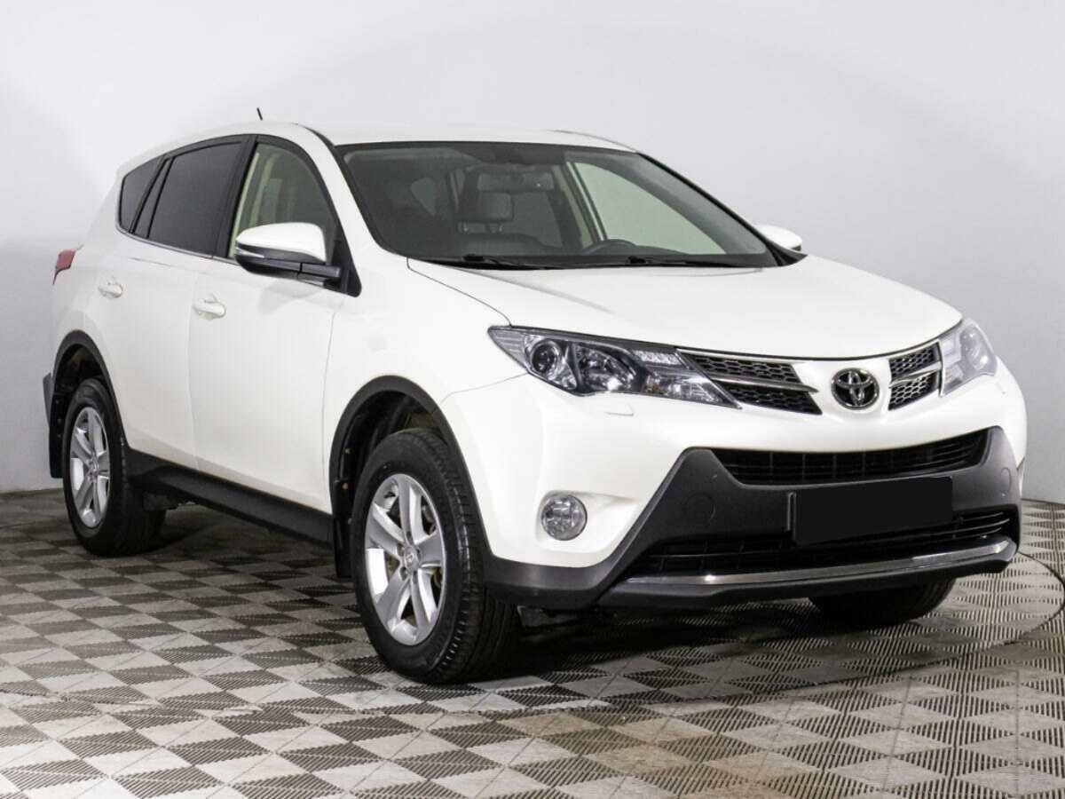 Toyota RAV4 с пробегом — 2013 год. Фото: #2